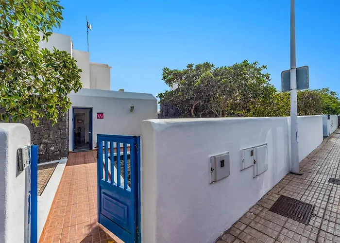 Sofia Lanzarote By *